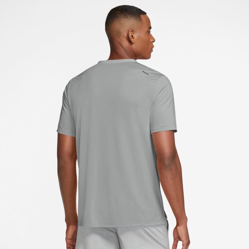 Dri-FIT Rise 365 Short-Sleeve Erkek Tişört