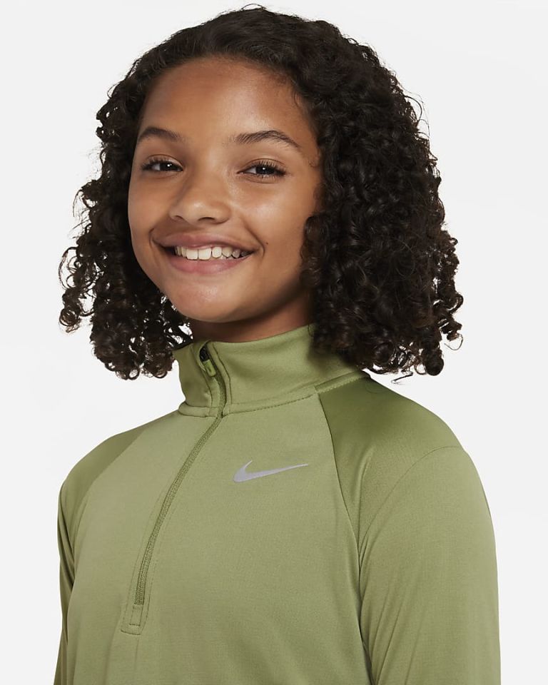 Nike Dri-FIT Uzun Kollu Genç Çocuk (Kız)