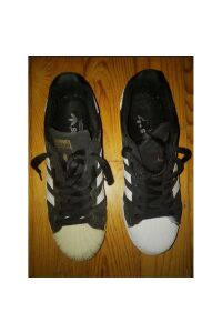 Fujika Beyaz Ayakkabı Temizleyici, Deri Ve Kumaş Boyası, Deri, Kanvas Boya 75 ml + Kutulu Parlatıcı Sünger