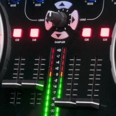 AMERİCAN AUDİO VMS 5 DJ KONTROL