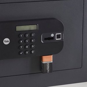 Yale YSFM/250/EG1 Maksimum Güvenlik Sertifikalı Parmak İzli Ev Tipi Motorlu Kasa