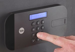 Yale Motorlu Kasa Compact Tip YSEB/200/EB1
