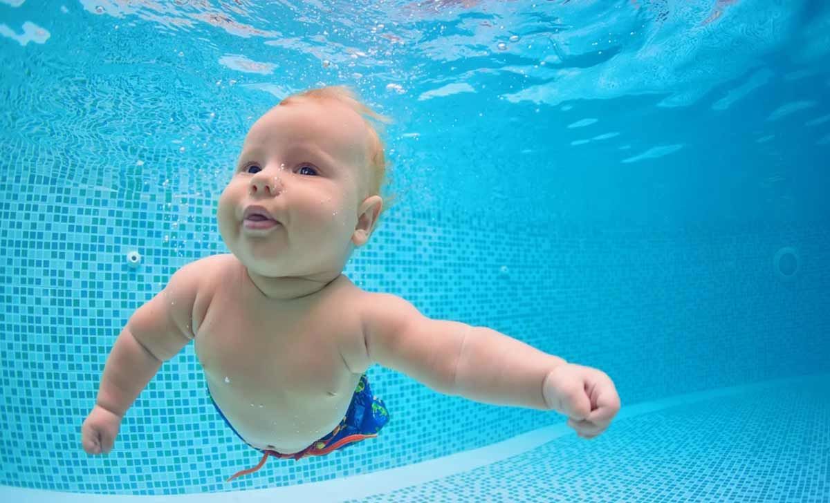 Bebeklerde Yüzme Faydaları Nelerdir