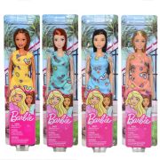 Barbie Şık Barbie Bebekler T7439