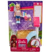 Barbie Bebek Bakıcısı Temalı Oyun Setleri FXG94