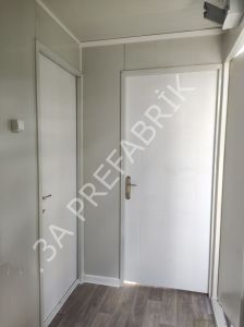 3x9=27m2.Yaşam Konteyneri