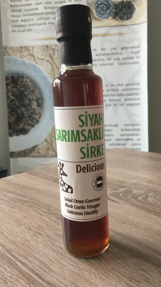 DOĞAL SİYAH SARIMSAKLI SİRKE 250 ML