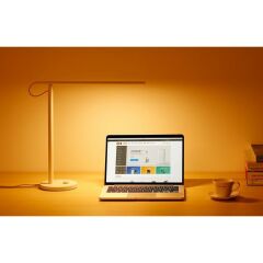 Xiaomi Masa Üzeri Akıllı LED Lamba