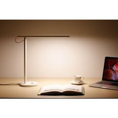 Xiaomi Masa Üzeri Akıllı LED Lamba