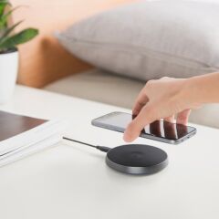 Anker PowerTouch USB-C  10W Kablosuz Hızlı Şarj Cihazı(QI Sertifikalı Tüm Cihazlar ile Uyumlu)