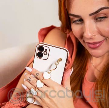 Ally iPhone 12 6.1inç Kılıf Kalp Bileklik Tutuculu Lüx Silikon Askılı Kılıf