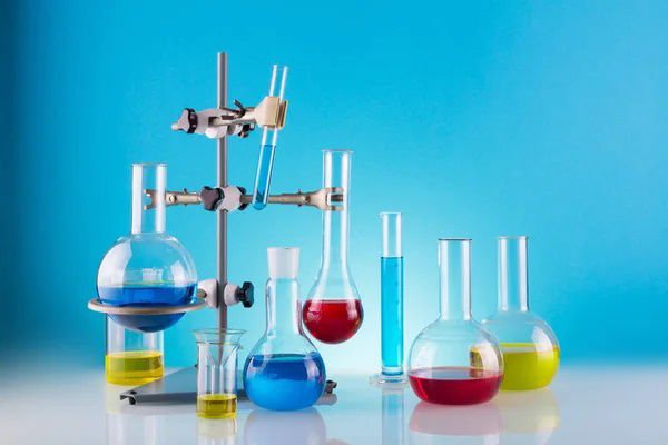 Boiling Flasks: The Historical Glassware of Laboratories