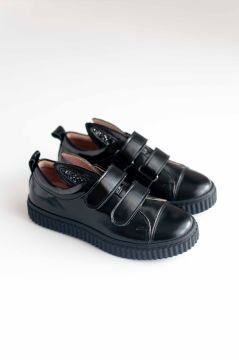 Kulaklı Siyah Cırtlı Deri Kız Çocuk Okul Ayakkabısı
