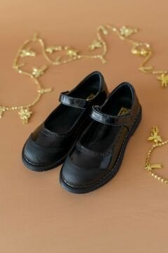 Nil-Siyah Deri Kız Çocuk Klasik Okul Ayakkabısı
