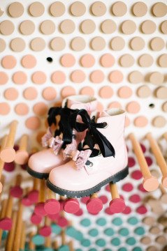Pink patent leather bow Girl's Boots