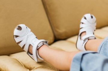 Beyaz İlk Adım Hakiki Deri Çocuk Sandaleti