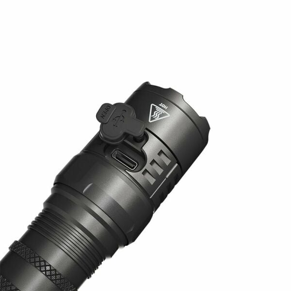 NITECORE P23I 3000 LUMEN EL FENERI