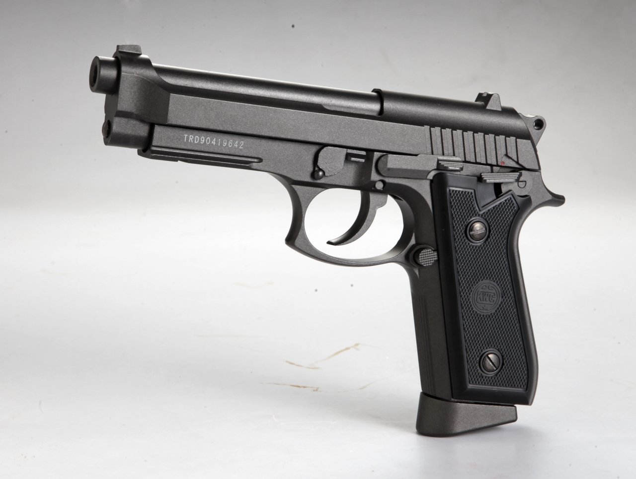 Kwc Beretta M9 KMB15AHN Havalı Tabanca