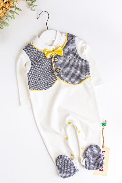 Kendinden Yelekli Papyonlu Erkek Bebek Tulum KREM - Yeni Doğan
