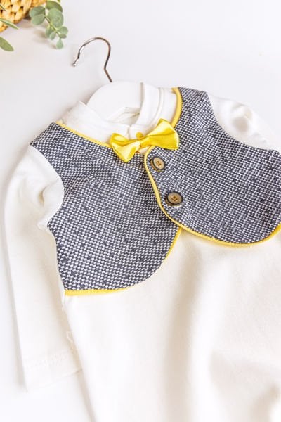 Kendinden Yelekli Papyonlu Erkek Bebek Tulum KREM - Yeni Doğan