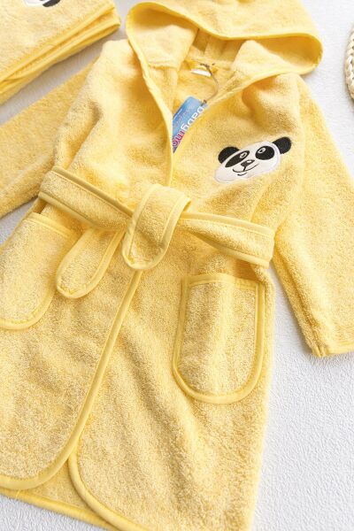 Panda İşlemeli Çocuk Bornoz Seti