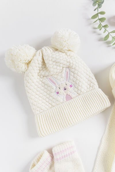 Tavşan İşlemeli 0-18 Ay Kız Bebek Atkı Bere Eldiven Takımı