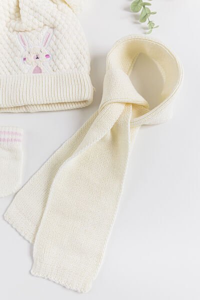 Tavşan İşlemeli 0-18 Ay Kız Bebek Atkı Bere Eldiven Takımı
