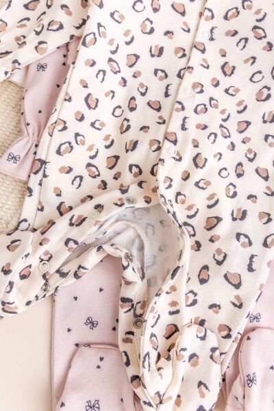 Üçlü 100% Pamuk Şapkalı Kız Bebek Tulum