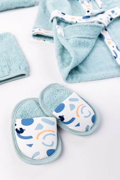 Ayıcık Figürlü 4 Parça Pamuklu Bebek Havlu Bornoz Seti SU YEŞİLİ - 0-18 Ay