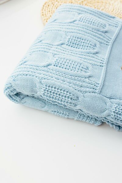 Ayıcık Figürlü Triko Bebek Battaniyesi