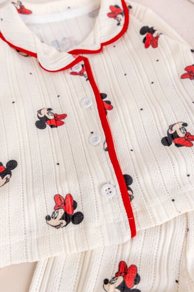 Fiğürlü Bebe Yaka Önden Düğmeli Kız Bebek Pijama Takımı