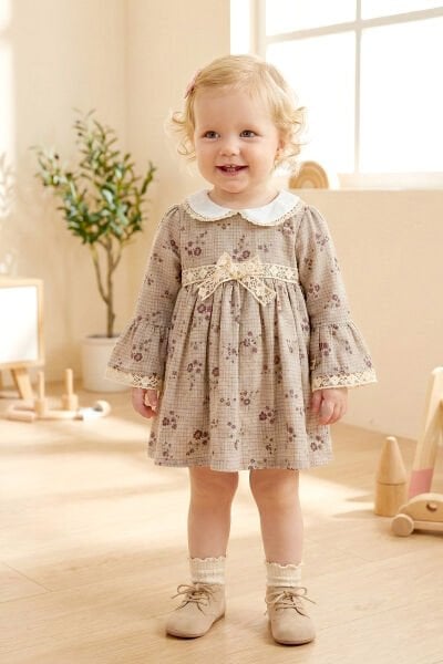 Bebe Yaka Dantelli 100% Pamuk Şık Kız Bebek Elbise