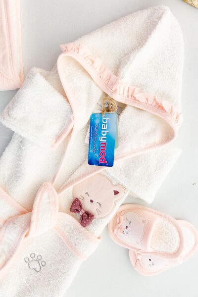 Kedi Figürlü Kız Bebek Banyo Havlu Bornoz Seti