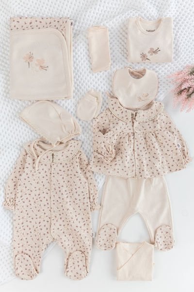 Çiçek Desenli 10'lu Kız Bebek Hastane Çıkışı Bebek Takımı