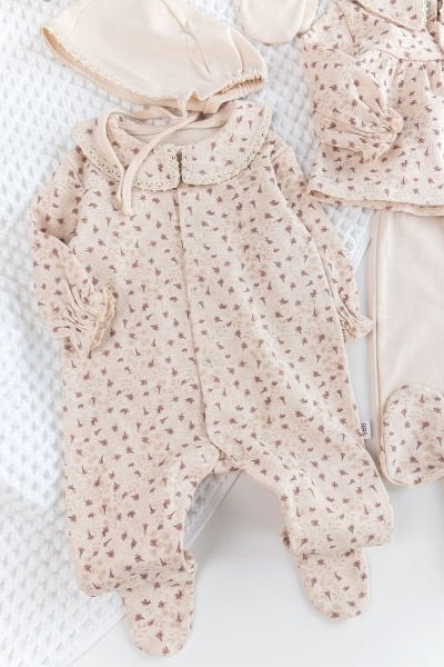 Çiçek Desenli 10'lu Kız Bebek Hastane Çıkışı Bebek Takımı