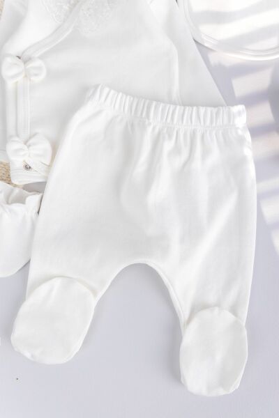 Güpürlü %100 Pamuk 5'li  Kız Bebek Hastane Çıkışı Bebek Takım