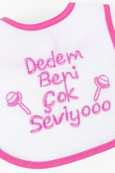 Dedem Beni Çok Seviyo Yazılı Kız Bebek Su Geçirmez Mama Önlüğü