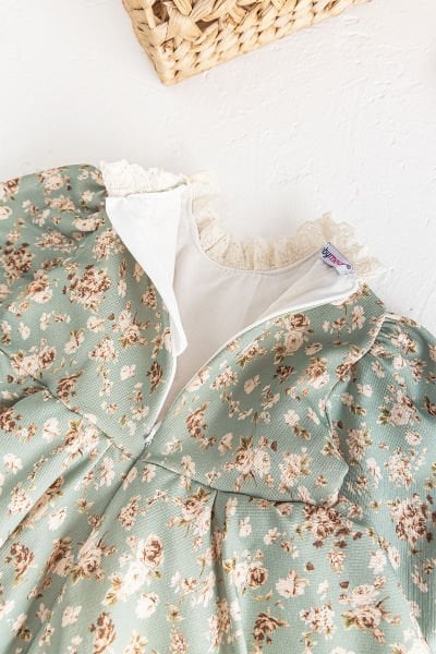 Çiçek Desenli Güpürlü Vintage Kız Çocuk Elbise