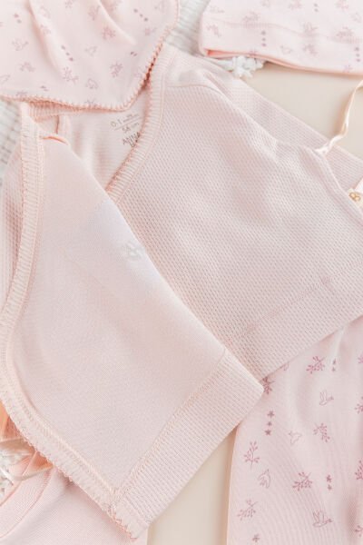 %100 pamuklu Çiçek Desenli 5 Parca Kız Bebek Hastane Çıkışı Bebek Takımı SOMON - Yeni Doğan