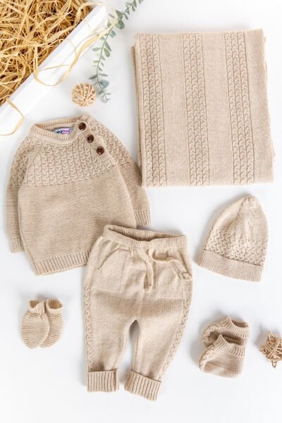 Triko Erkek Bebek Hastane Çıkışı  Hediyelik Bebek Seti