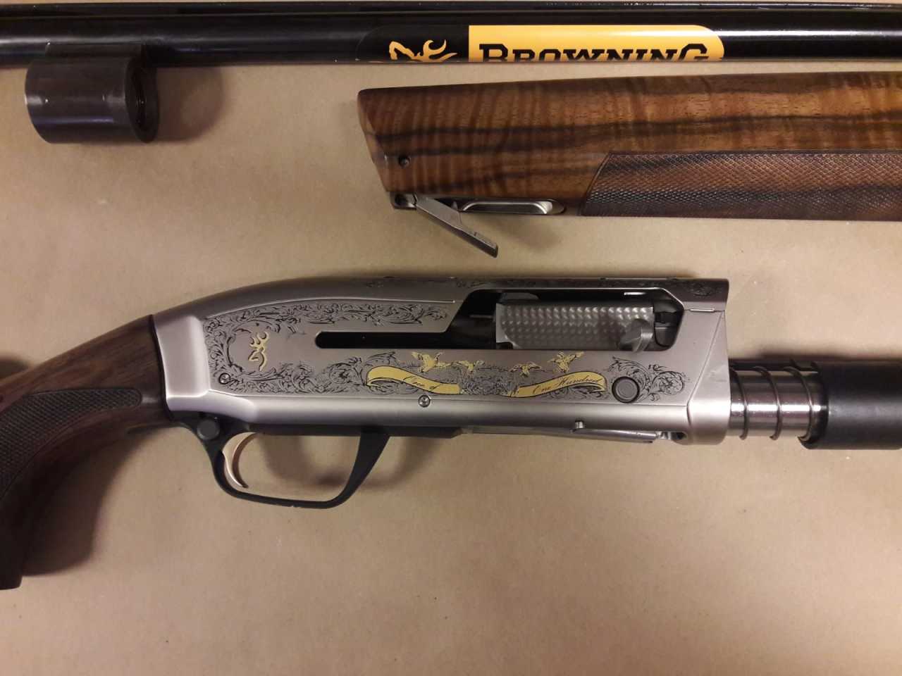 Browning Maxus Limited Edition Gr.4 Yarı Ot.Av Tüf.
