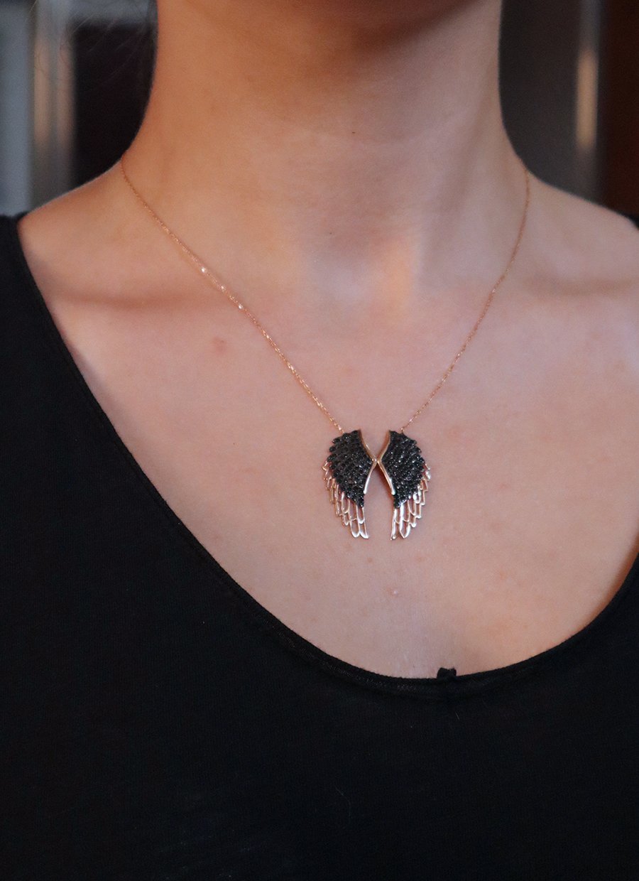 Manodi Evalia Swaroski Wings Altın Kolye