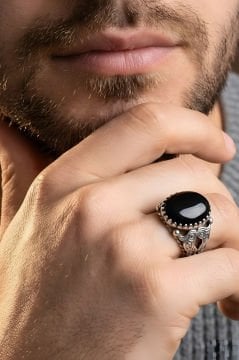 Bora Model El İşi Oniks Taşlı Gümüş Yüzük