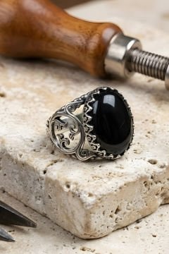 Selçuklu Sarmaşığı Model El İşi Oniks Taşlı Gümüş Yüzük