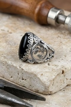 Selçuklu Sarmaşığı Model El İşi Oniks Taşlı Gümüş Yüzük