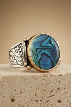 Kalem İşleme Desenli Okyanus Sedefi Taşlı Yüzük