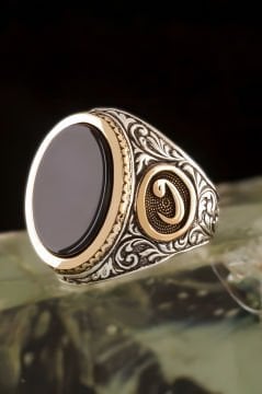 Oniks Taşlı Vav Desenli Gümüş Yüzük