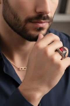 Kırmızı Zirkon Taşlı Gümüş Yüzük