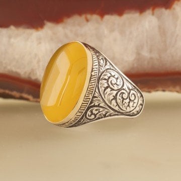 Sarı Akik Taşlı Gravür Desenli Gümüş Yüzük