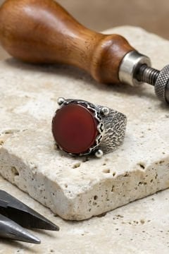 Ağaç Kabuğu Model El İşi Akik Taşlı Gümüş Yüzük